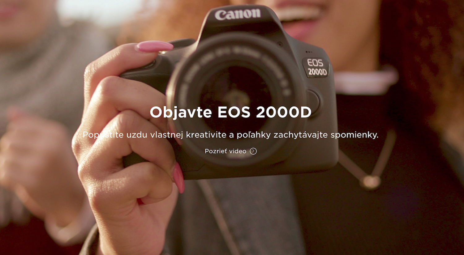 EOS 2000D